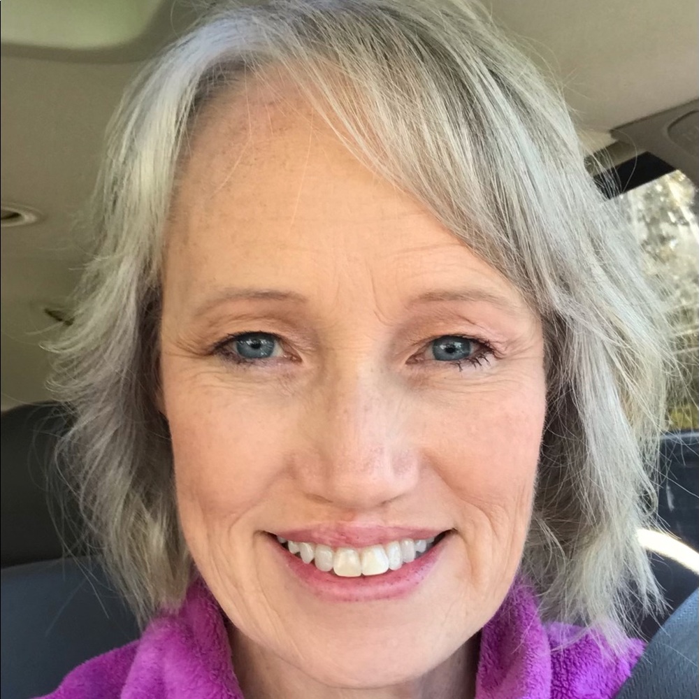 Meet your Posher, Traci beal
